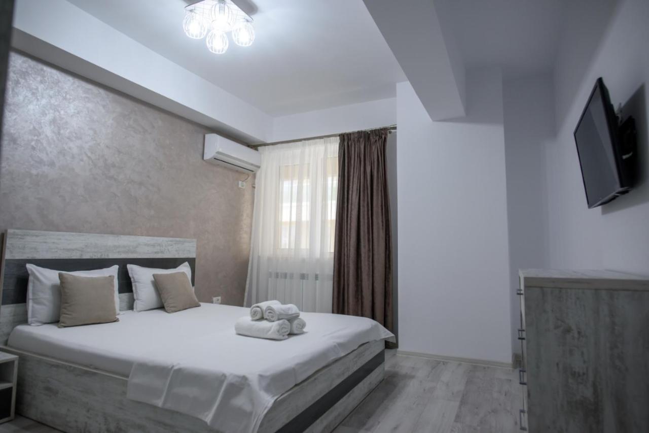C&Y Zev Apartments Мамая Экстерьер фото