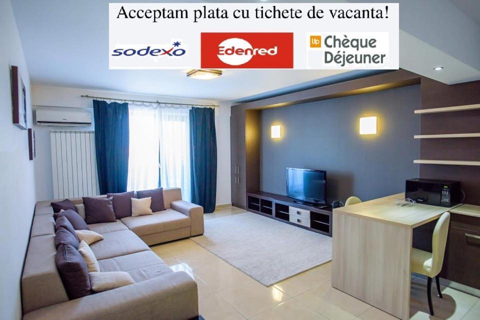 C&Y Zev Apartments Мамая Экстерьер фото